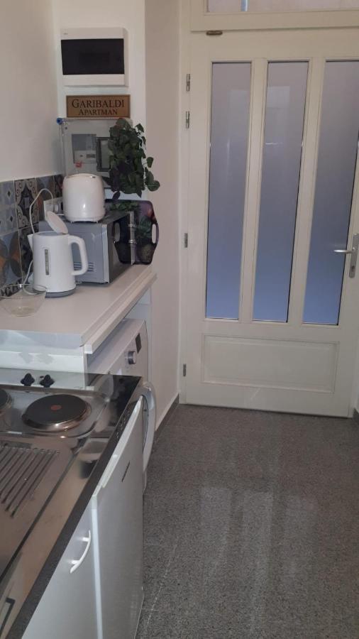 شقة Garibaldik Apartman بودابست المظهر الخارجي الصورة