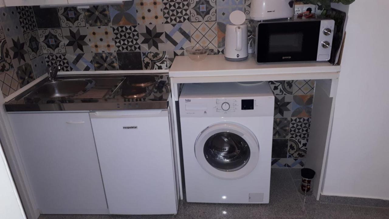 شقة Garibaldik Apartman بودابست المظهر الخارجي الصورة